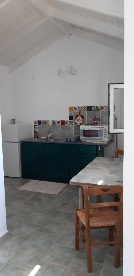 Il Veliero Apartment Фискардо Екстериор снимка